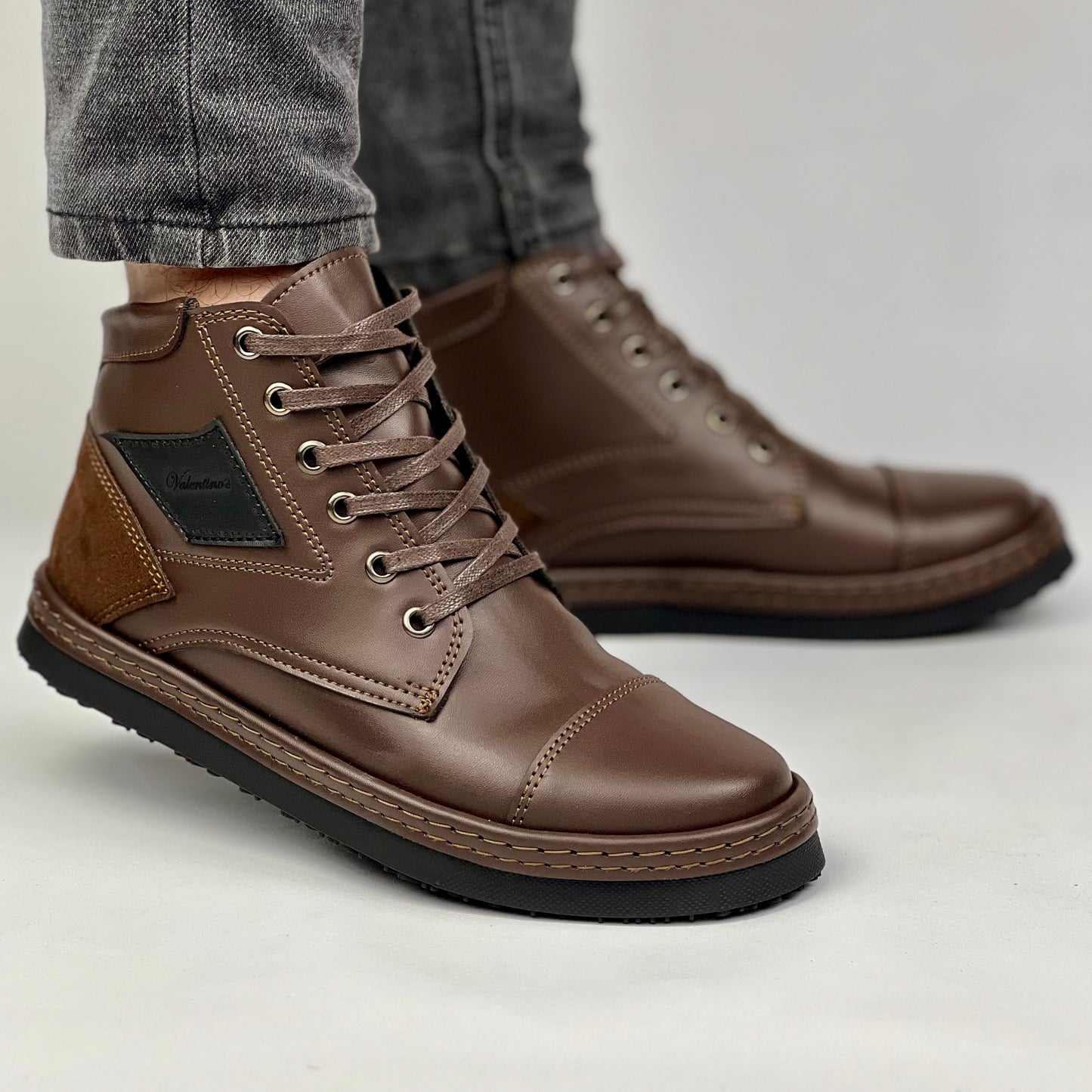 BOTA VALENTINO CABALLERO
